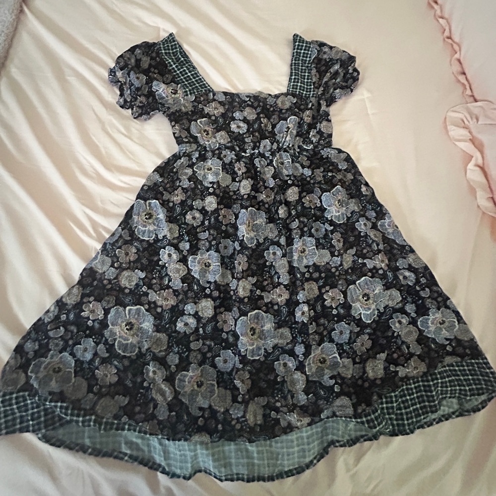 SO Navy Floral Puff-Sleeve Dress with Blue Accents